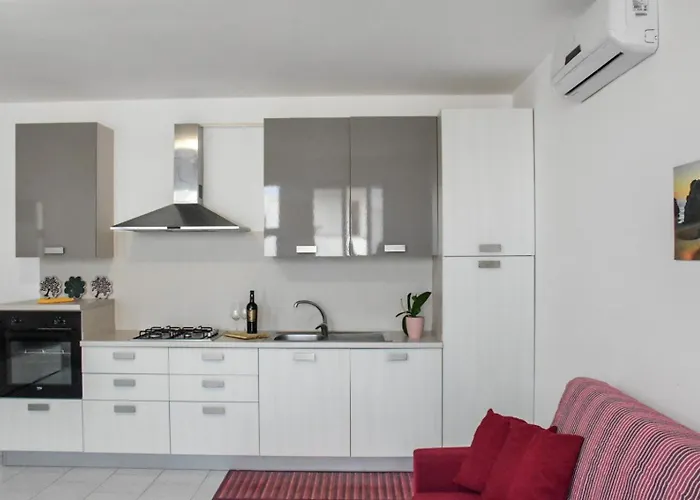 Daire Comodo A 50 Mt Dalla Di Pescoluse *